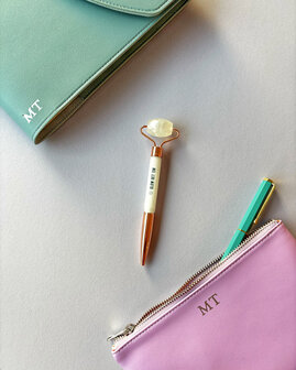    NIEUW | Glow get &#039;em - gezichtsroller &amp; pen in &eacute;&eacute;n