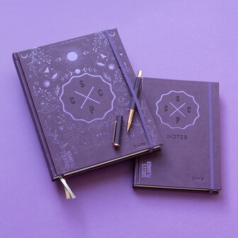 Paarse Academische SuccesPlanner &#039;25-&#039;26 - weekplanner &amp; agenda - combineert je priv&eacute; en school in &eacute;&eacute;n planner - schoolagenda - augustus &#039;25 - juli &#039;26