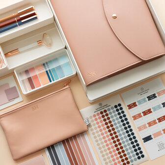 Colour dots met rusty blues tabs en roze organisers, matching pennen 