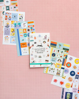 Positiviteit die blijft plakken &ndash; stickerboek