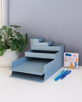 Deskset in blauwe kleur, passende bakjes
